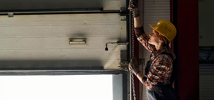 Addressing Common Garage Door Stoppage Issues in Naperville, IL